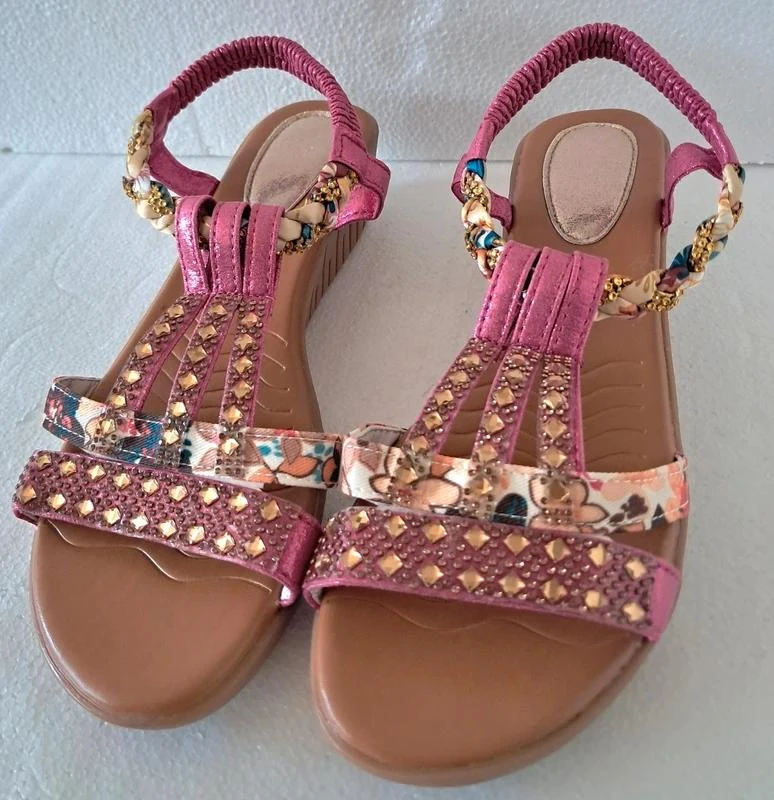 Sandalias abiertas con plataforma Girly - strass - Rosa con strass - Talla 42 – photo 2